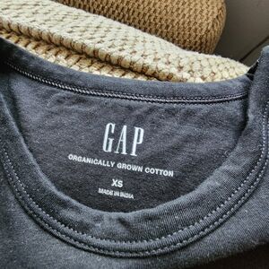 GAP Black Organic Cotton T-Shirt